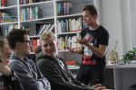 Kolorowa czyli biało-czerwona monodram Fundacji Banina