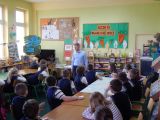 Inscenizowana historia pisma i komunikacji - Michał Zawadka i uczniowie klasy 3 Szkoły Podstawowej nr 2