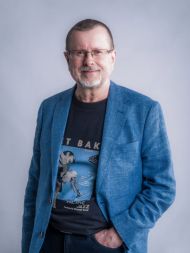 Andrzej Marek Grabowski source: https://www.granice.pl/publicystyka/andrzej-marek-grabowski-wywiad/2110/1