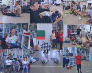 Zdjęcie dzieci podczas warsztatów z programowania robotów Photon
